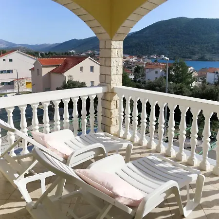 Toni-3 By Interhome Apartamento