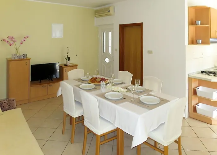 Toni-3 By Interhome * Grebaštica