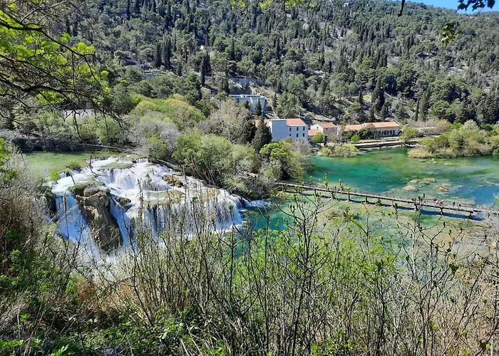 Toni-3 By Interhome Grebaštica